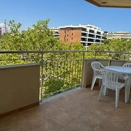M10 Salou Apartaments Exterior photo