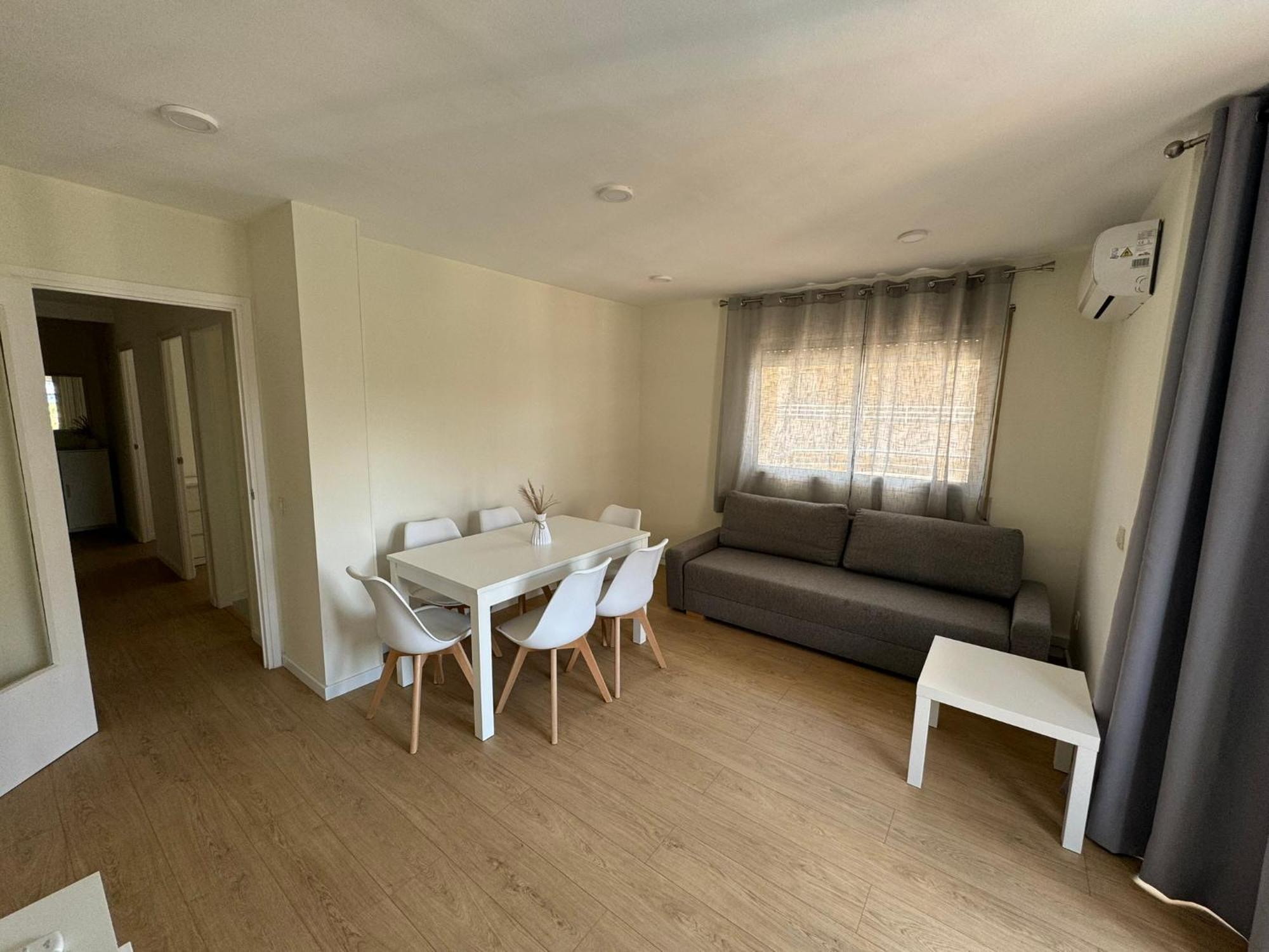 M10 Apartment *